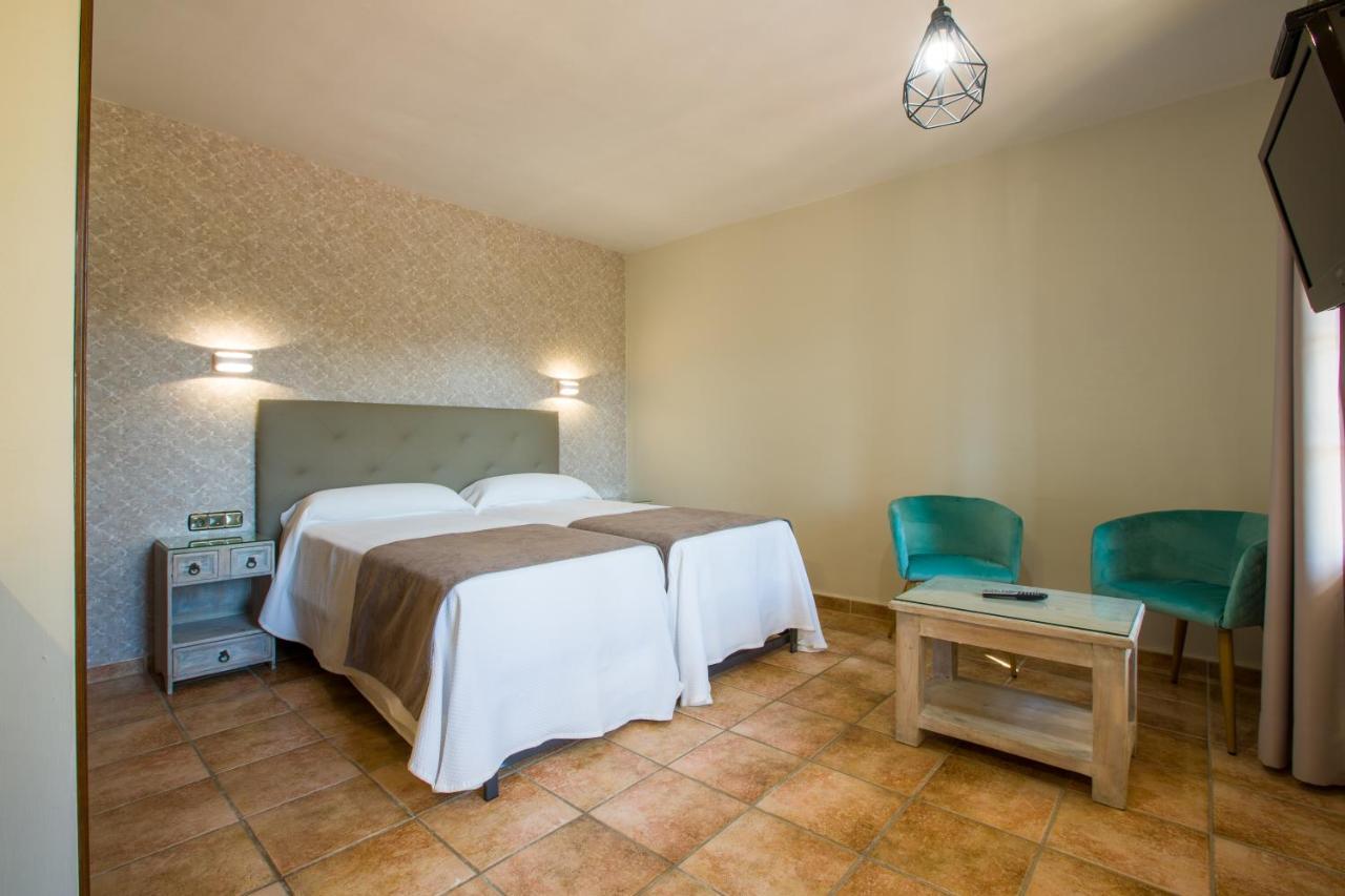 Hostal Don Joaquin Эль-Чорро Экстерьер фото
