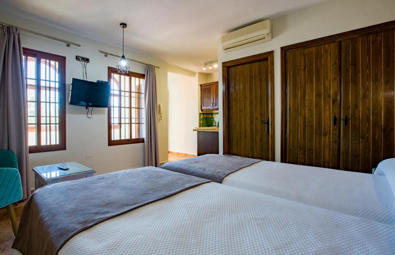 Hostal Don Joaquin Эль-Чорро Экстерьер фото