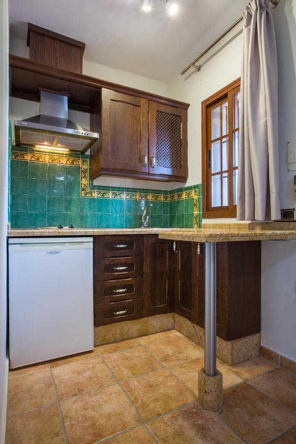 Hostal Don Joaquin Эль-Чорро Экстерьер фото