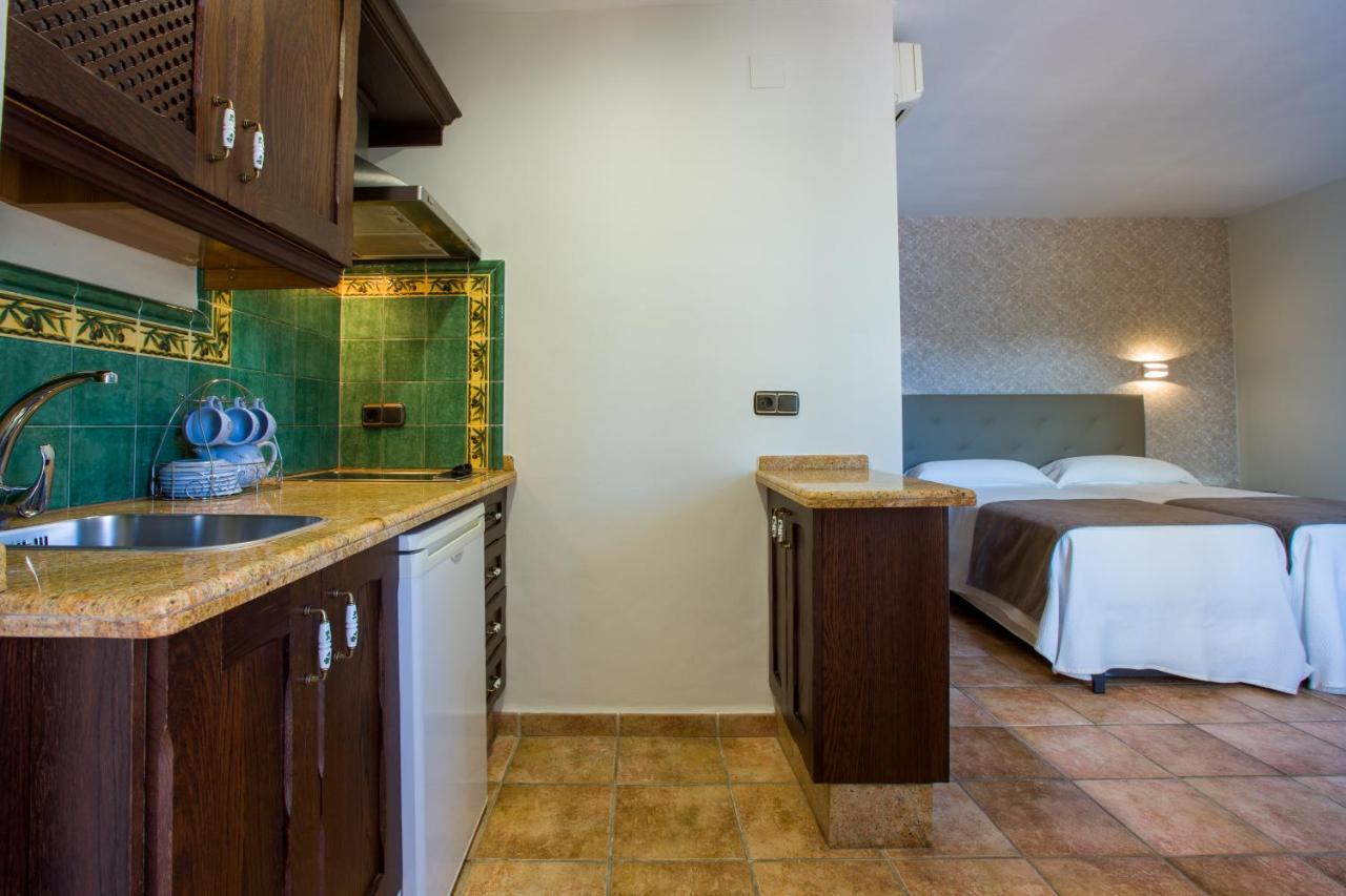 Hostal Don Joaquin Эль-Чорро Экстерьер фото