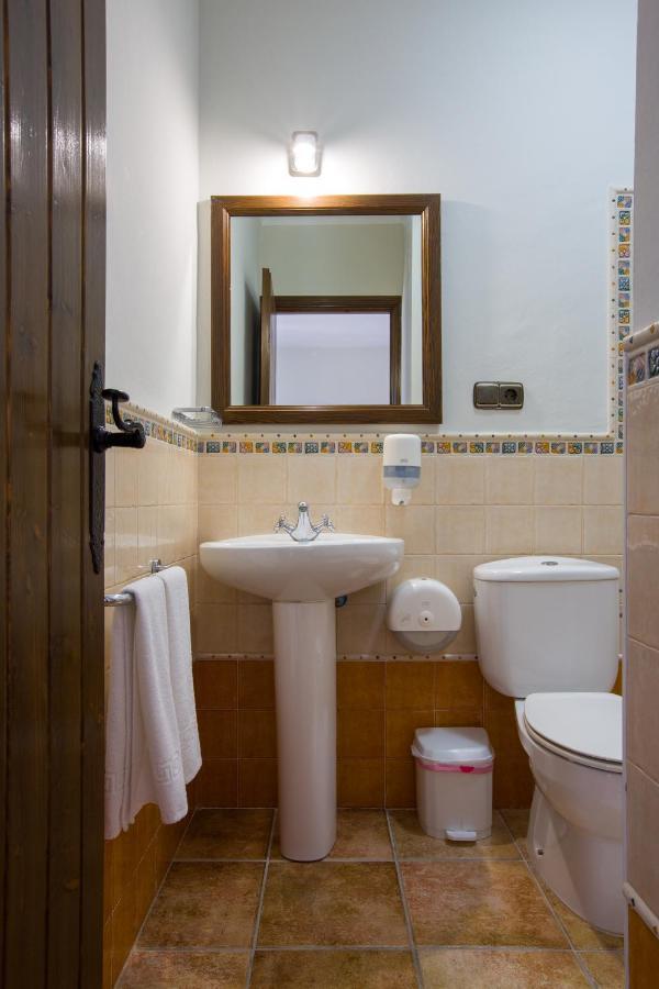 Hostal Don Joaquin Эль-Чорро Экстерьер фото