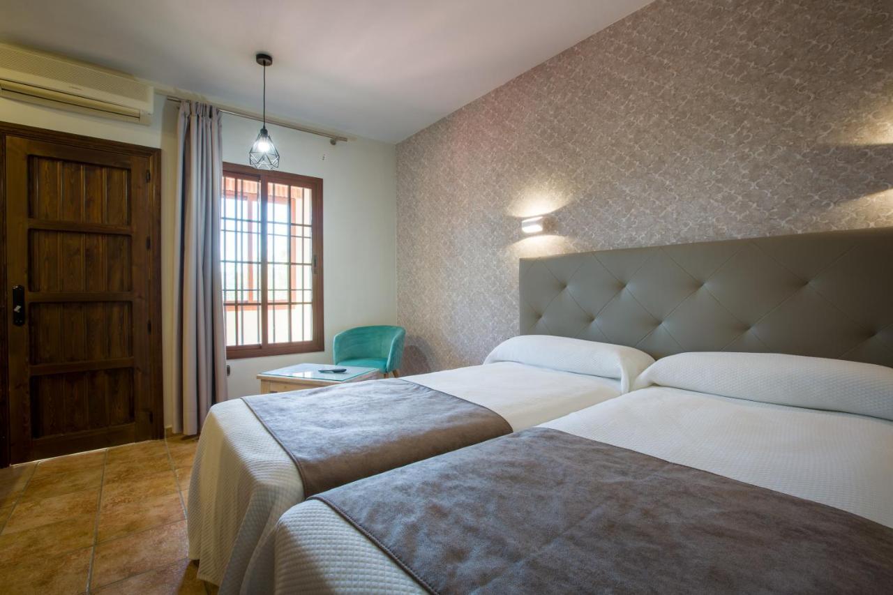 Hostal Don Joaquin Эль-Чорро Экстерьер фото